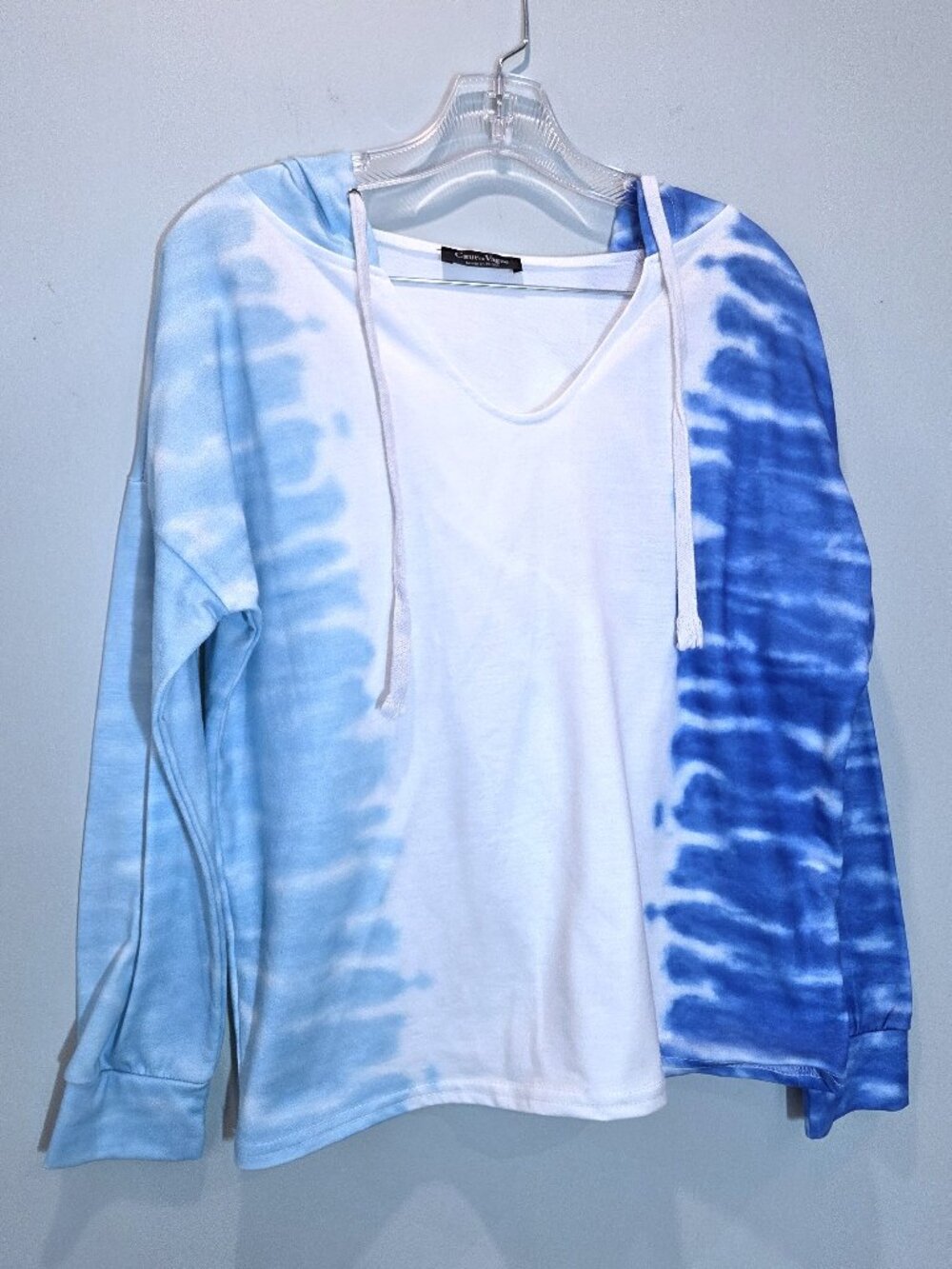 NWOT Coeur de Vague Blue & White Tie Dye Hoodie Size M